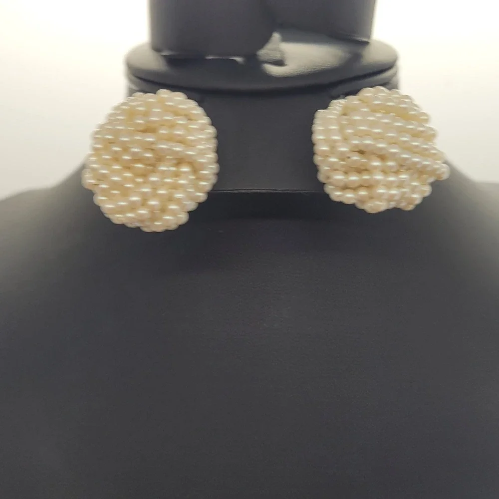 Vintage Faux Pearl Cluster Stud Earrings Gold Tone Beaded Button Bridal Wedding